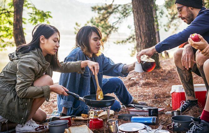 A Handy and Helpful Guide to Cooking While Camping