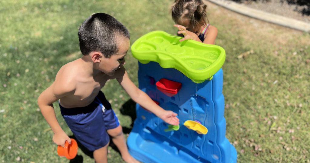 9 Top Kids Water Tables Before They Sell Out for the Summer!