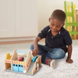 The Best Quiet Toys to Keep Your Toddler Happy Without Distracting You