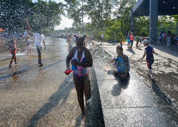 Let Us Spray: NYC Parks with Sprinklers